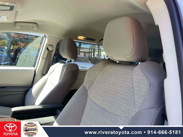 Certified 2024 Toyota Sienna LE AWD/4WD image 20