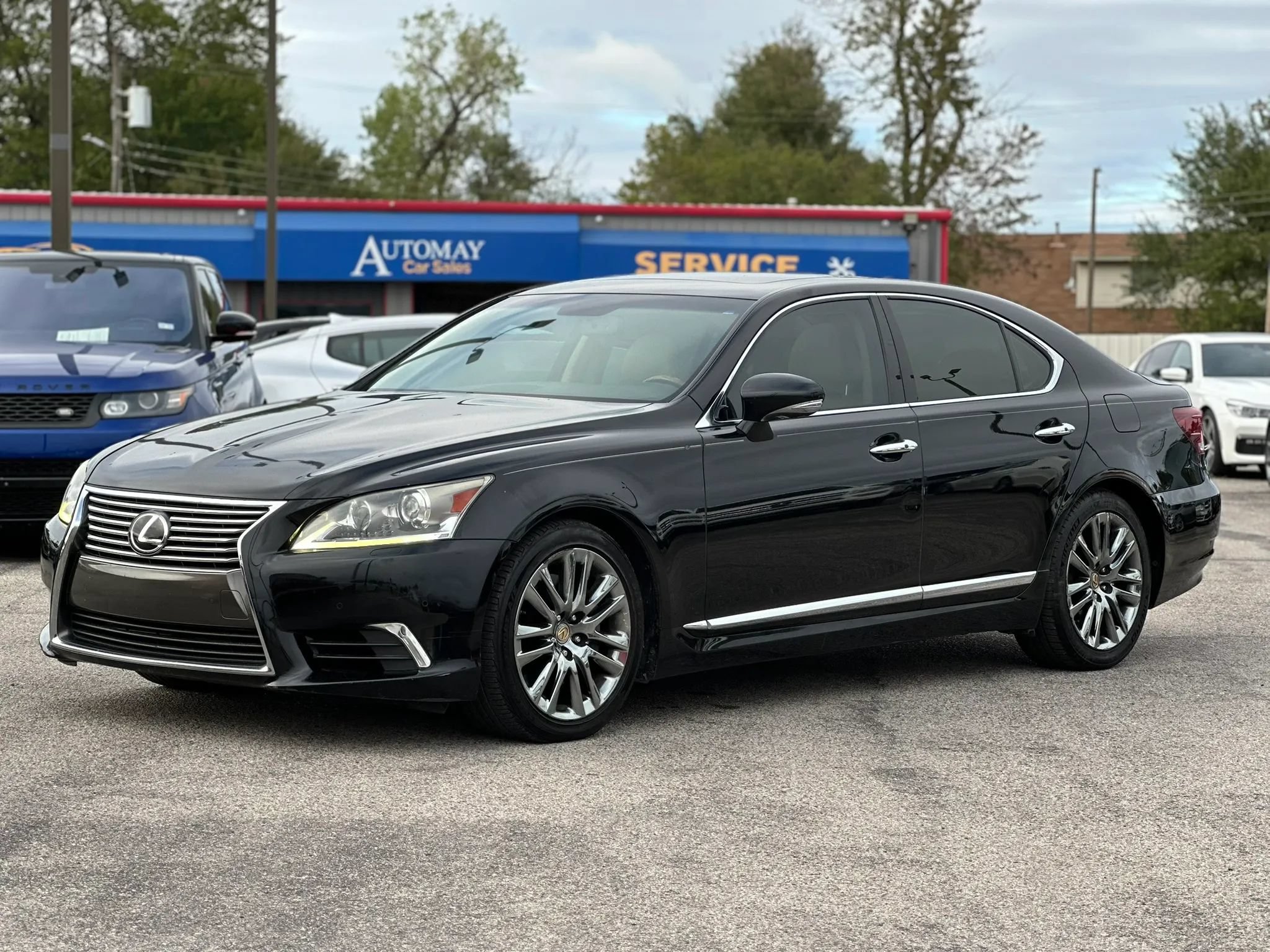 Used 2014 Lexus LS 460 AWD w/ Comfort Package image 1