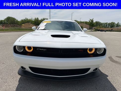 Used 2023 Dodge Challenger R/T Scat Pack RWD image 9