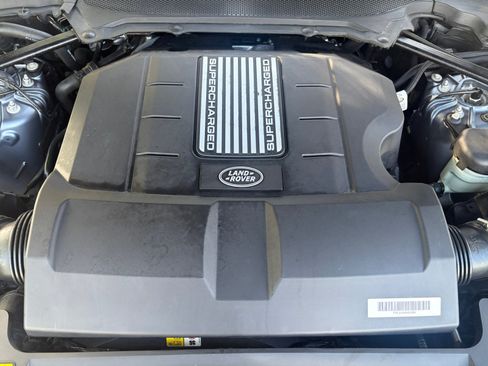 Used 2019 Land Rover Range Rover Supercharged AWD/4WD image 34