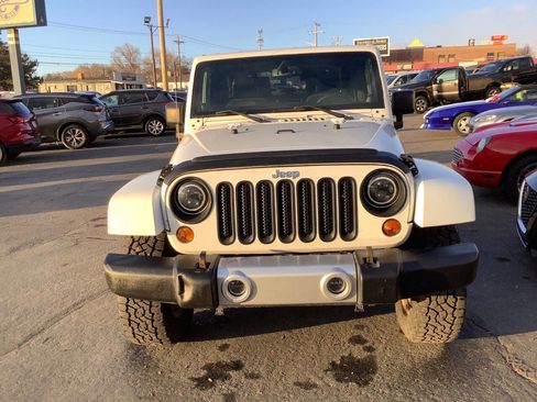 Used 2013 Jeep Wrangler Sahara w/ Connectivity Group image 6