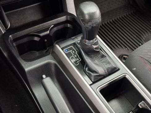 Used 2021 Toyota Tacoma SR5 image 21