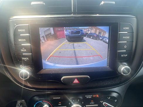 Used 2021 Kia Soul GT-Line image 21