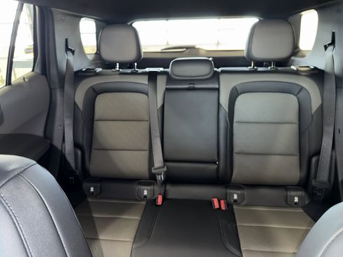 New 2026 Chevrolet Equinox LT AWD/4WD image 26