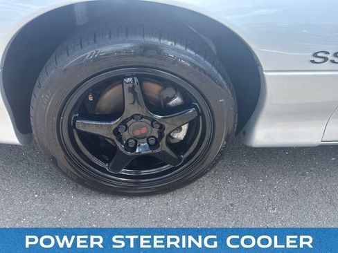 Used 1999 Chevrolet Camaro Z28 w/ SS Performance/Appearance Pkg RWD image 14
