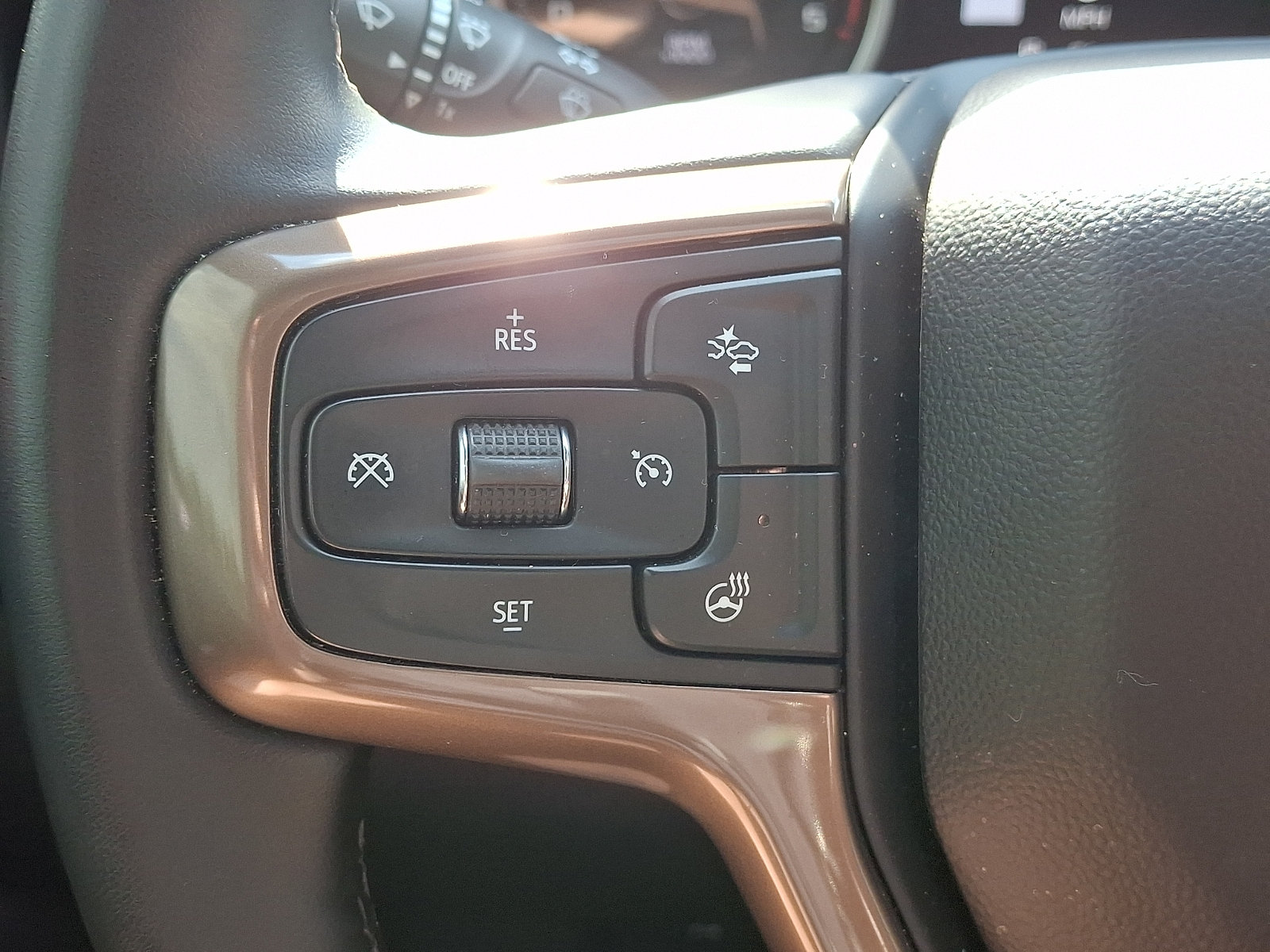 Used 2023 Chevrolet Silverado 2500 High Country AWD/4WD image 27