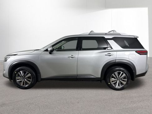 New 2025 Nissan Pathfinder SL image 27
