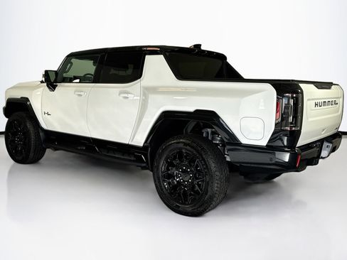 Used 2024 GMC Hummer EV 2X image 7