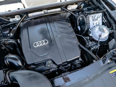 Used 2023 Audi Q5 2.0T Premium w/ Convenience Package AWD/4WD image 47