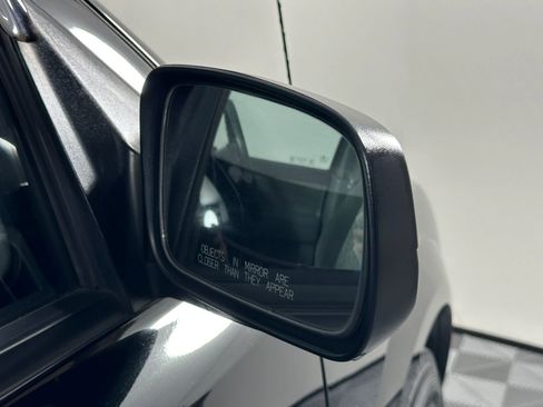 Used 2008 Kia Sorento LX image 9