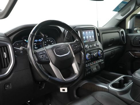 Used 2023 GMC Sierra 3500 Denali AWD/4WD image 30