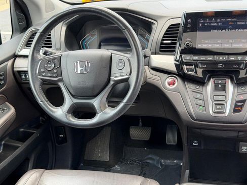 Used 2023 Honda Odyssey EX-L image 13