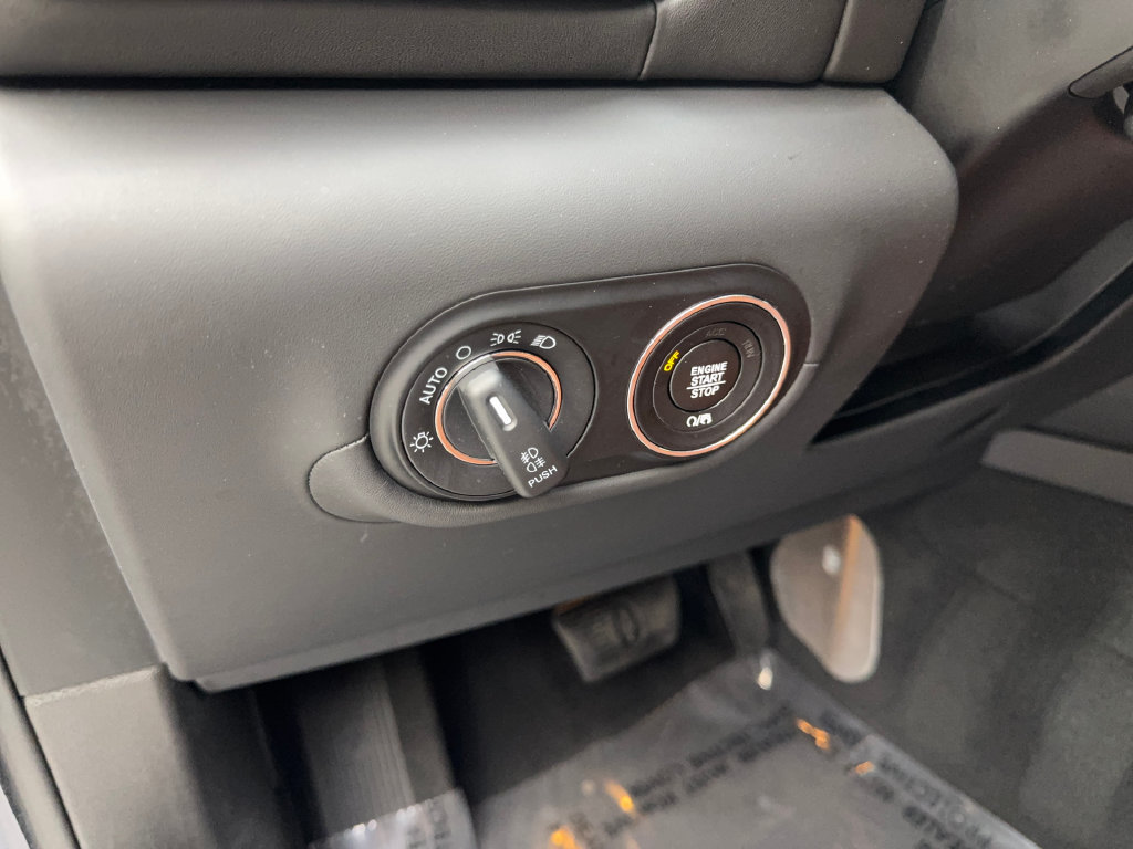 Used 2023 Maserati Levante GT AWD/4WD image 58