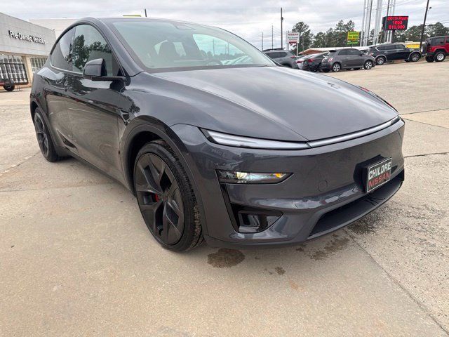 Used 2026 Tesla Model Y Performance AWD/4WD image 4