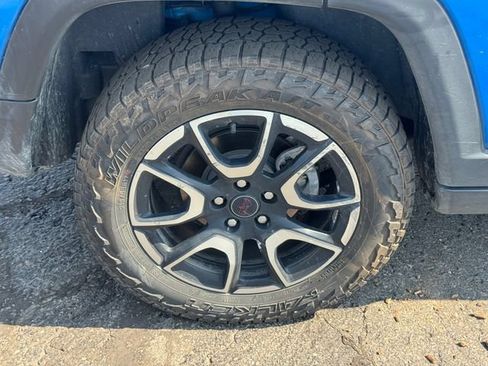 Certified 2025 Jeep Compass Trailhawk w/ Sun & Sound Group AWD/4WD image 12