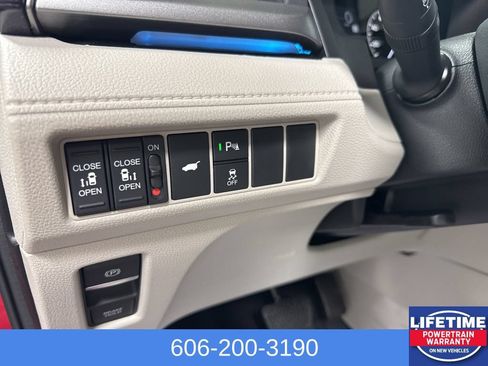 New 2026 Honda Odyssey Touring image 27