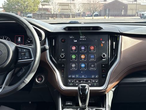 Used 2025 Subaru Outback Touring XT image 23