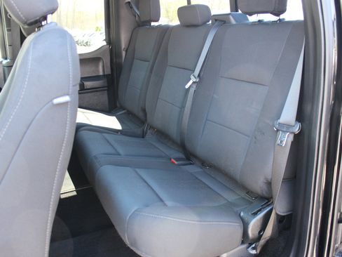 Used 2018 Ford F150 XLT w/ Equipment Group 302A Luxury AWD/4WD image 21