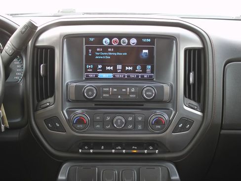 Used 2018 GMC Sierra 1500 SLT image 10