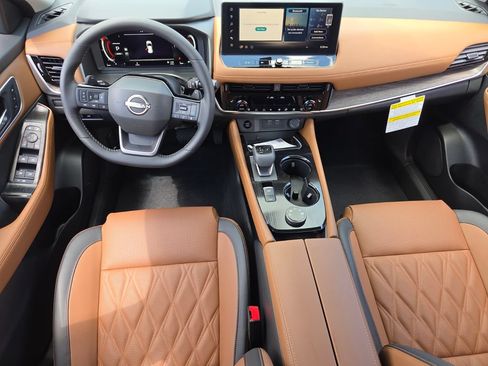 New 2026 Nissan Rogue Platinum AWD/4WD image 7