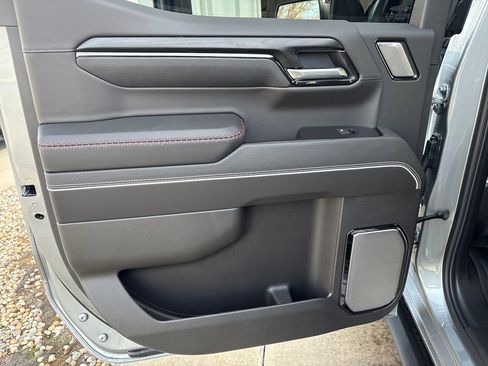 New 2026 GMC Sierra 1500 AT4X w/ LPO, Black Badging Package image 42