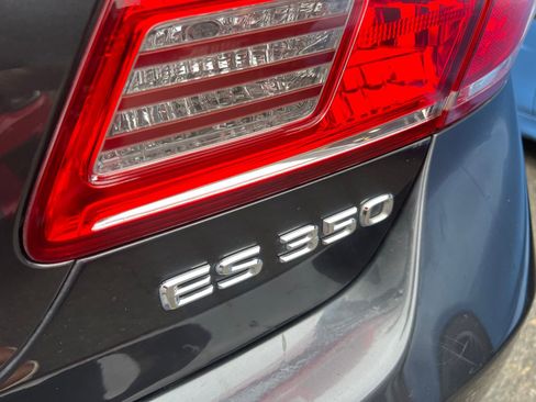 Used 2011 Lexus ES 350 image 10