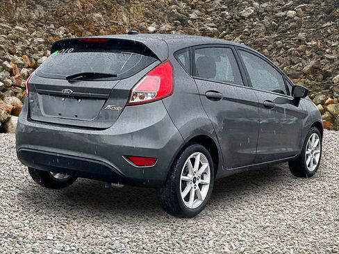 Used 2019 Ford Fiesta SE w/ Equipment Group 201A image 2