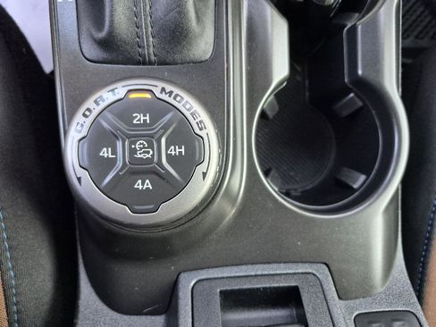 Certified 2023 Ford Bronco Outer Banks w/ Sasquatch Package image 14