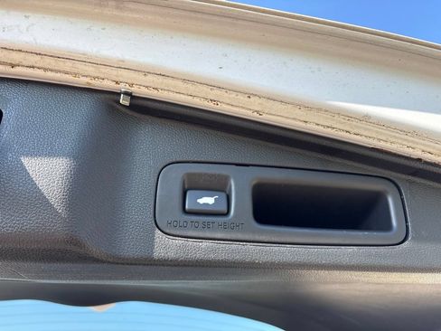 Used 2022 Honda CR-V EX-L image 13