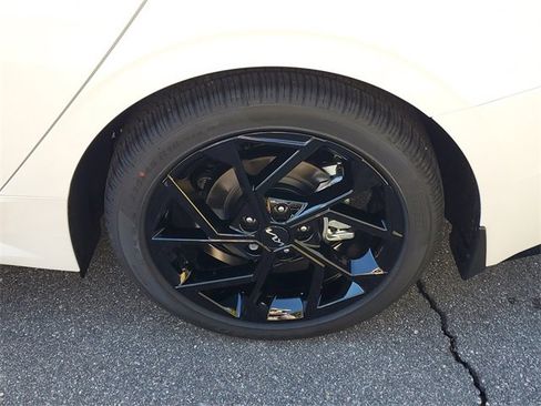 New 2026 Kia K5 GT-Line image 39