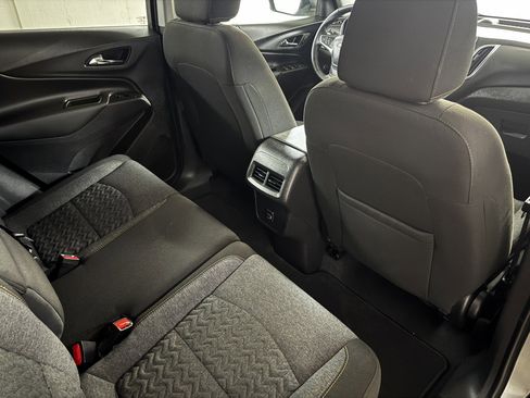 Used 2024 Chevrolet Equinox LT AWD/4WD image 61