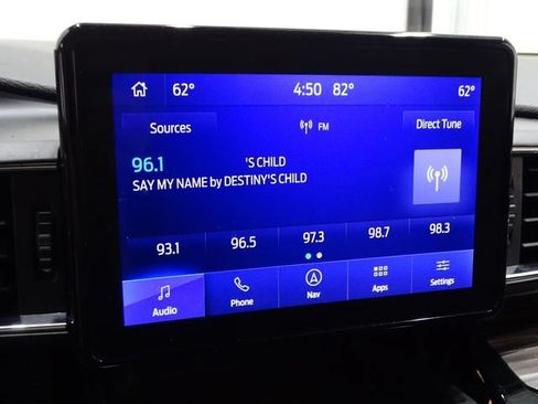 Used 2023 Ford Explorer Limited AWD/4WD image 33