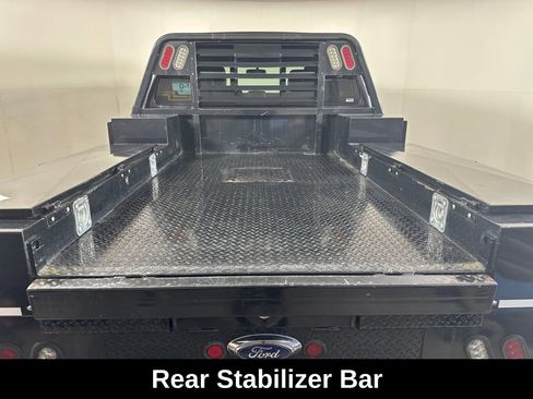 Used 2015 Ford F350 Lariat w/ Chrome Package image 11