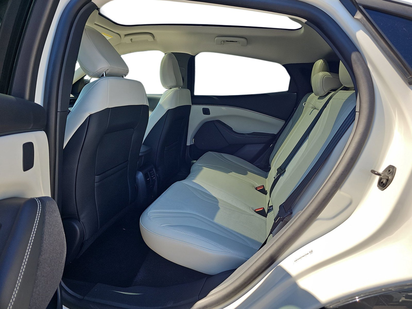 Used 2023 Ford Mustang Mach-E Premium RWD image 11