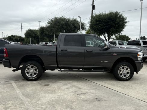 Used 2024 RAM 2500 Laramie w/ Safety Group AWD/4WD image 3