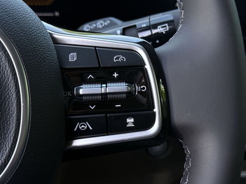 New 2026 Kia Carnival EX FWD image 54