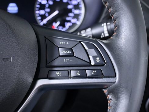 Certified 2022 Nissan Sentra SR FWD image 14