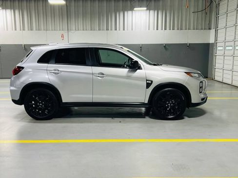 Used 2026 Mitsubishi Outlander Sport LE AWD/4WD image 18