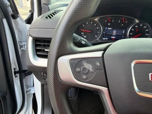 Used 2023 GMC Terrain SLE w/ Driver Convenience Package FWD image 20