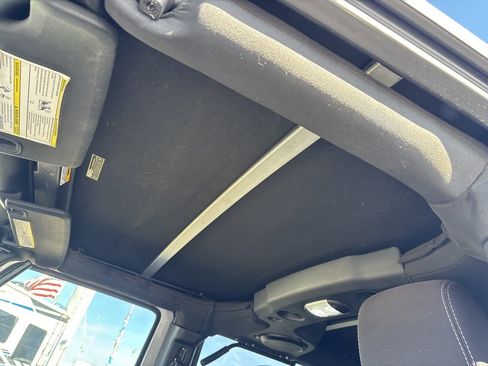 Used 2014 Jeep Wrangler Unlimited Sahara w/ Connectivity Group image 24