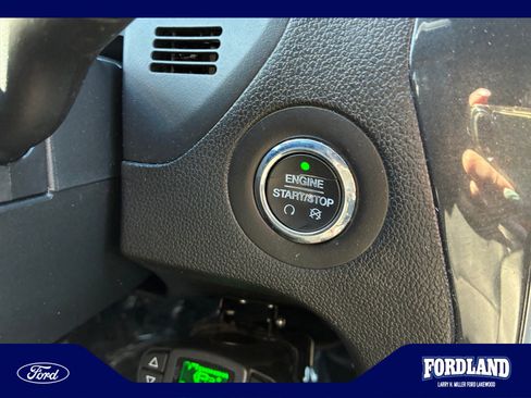 Used 2018 Ford Explorer Sport w/ Equipment Group 401A AWD/4WD image 29