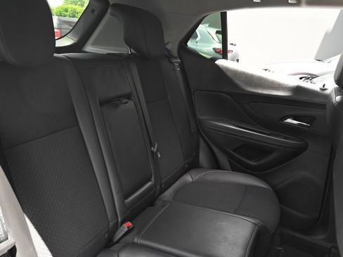 Used 2022 Buick Encore Preferred w/ Safety Package FWD image 15