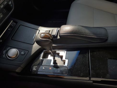 Used 2013 Lexus ES 350 image 30