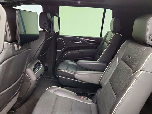 Used 2023 Cadillac Escalade ESV Sport w/ Touring Package AWD/4WD image 21