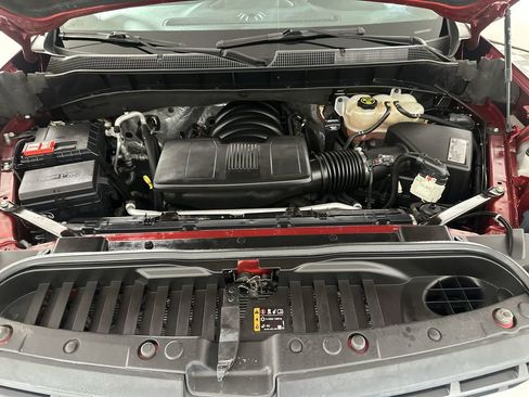 Used 2021 Chevrolet Silverado 1500 LT w/ Convenience Package II AWD/4WD image 30