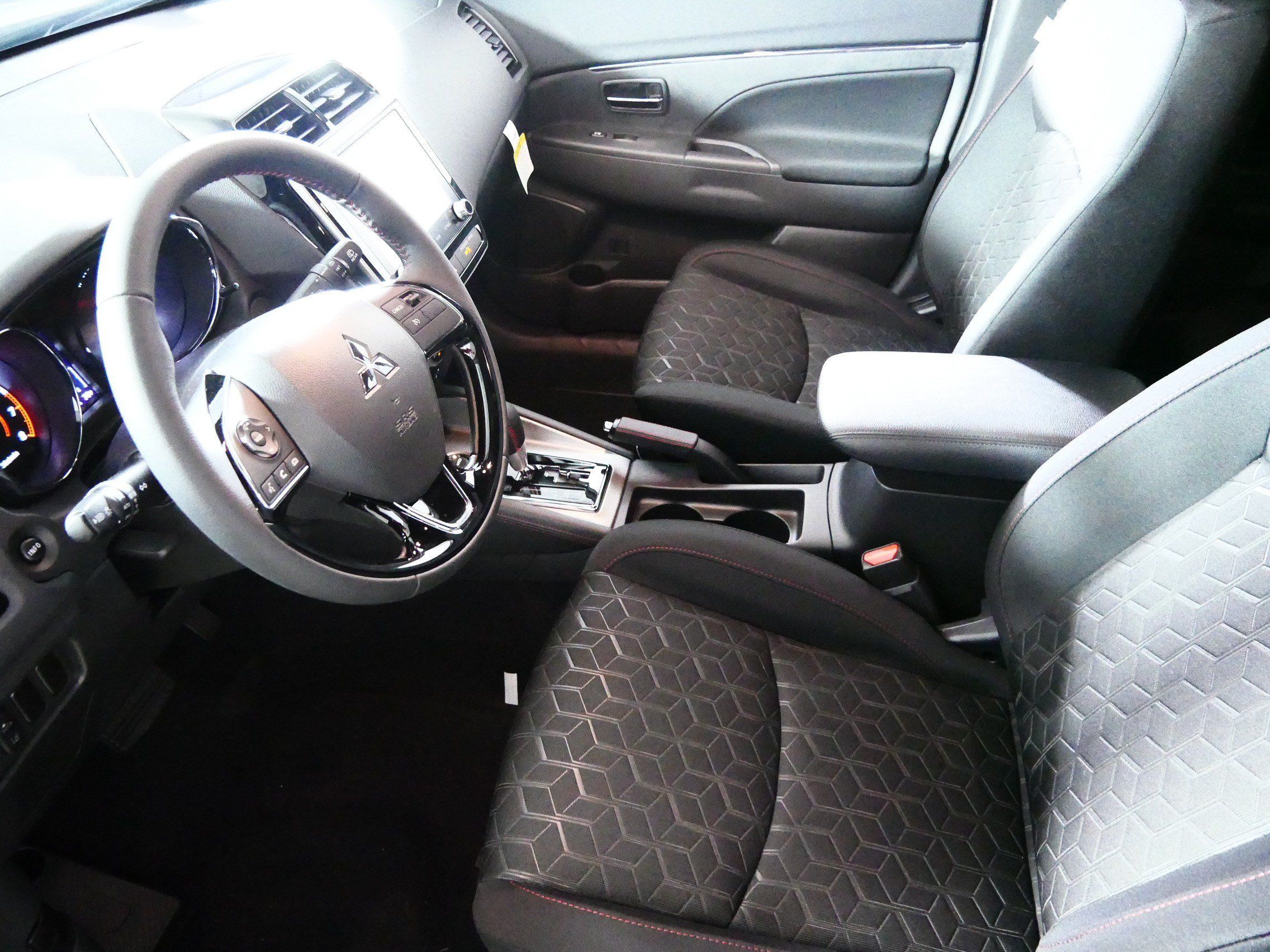 New 2026 Mitsubishi Outlander Sport AWD image 4