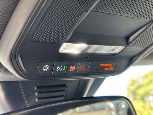 New 2026 Chevrolet Equinox EV LT image 9