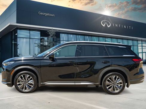Certified 2026 INFINITI QX60 Luxe w/ Cargo Package FWD image 7