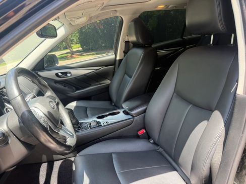 Used 2019 INFINITI Q50 Luxe RWD image 10