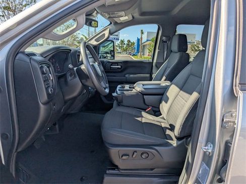 Certified 2024 Chevrolet Silverado 2500 Custom w/ Custom Value Package image 5